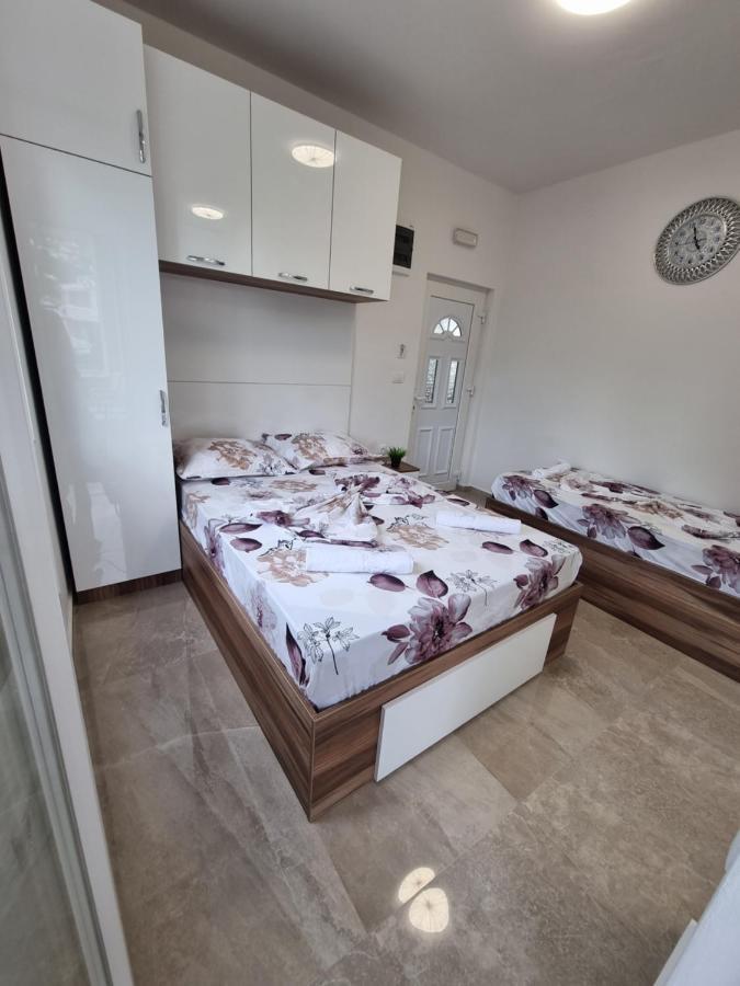 Ebra Lux Apartmani Dobra Voda Kültér fotó