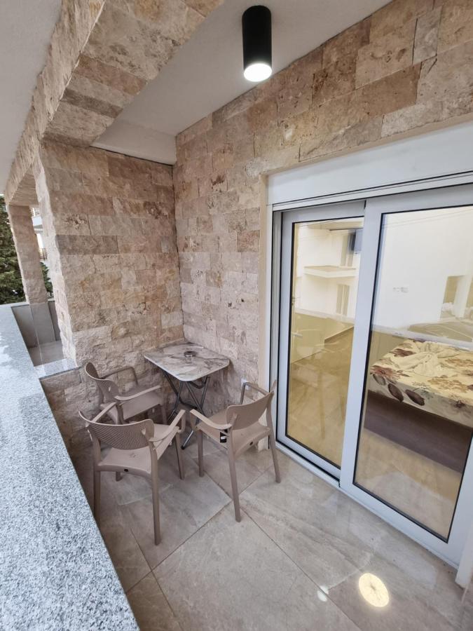 Ebra Lux Apartmani Dobra Voda Kültér fotó