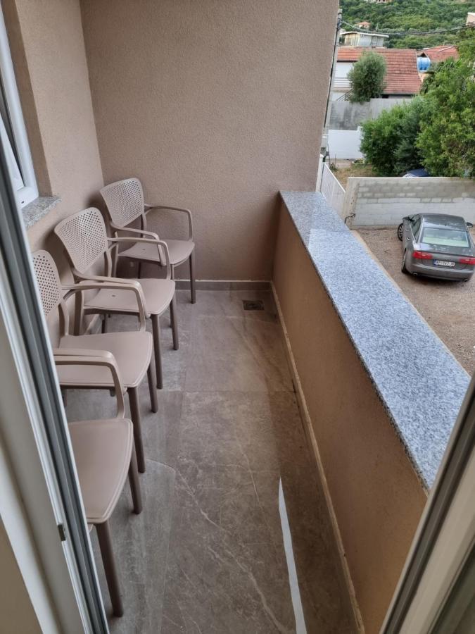 Ebra Lux Apartmani Dobra Voda Kültér fotó