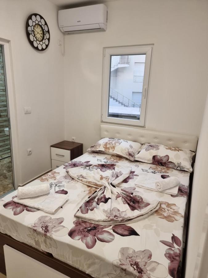 Ebra Lux Apartmani Dobra Voda Kültér fotó